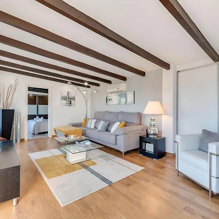 Newly Renovated 4 Bdrm W Pool In Location Apartment Marbella